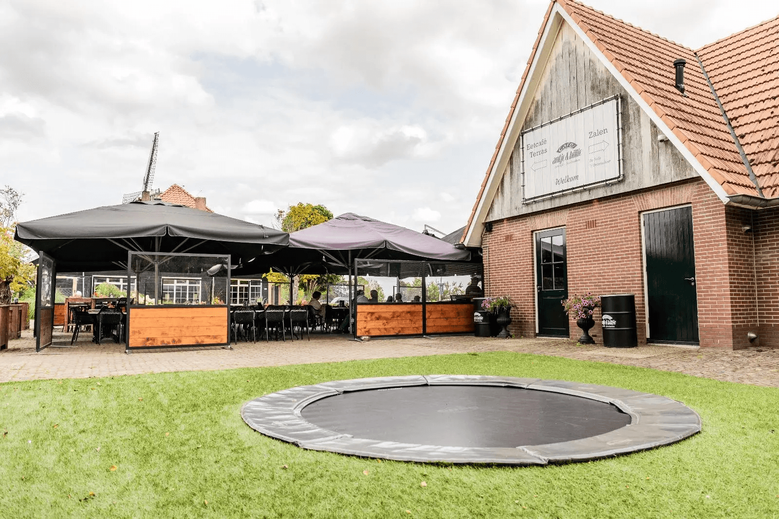 Zijterras buiten overzicht